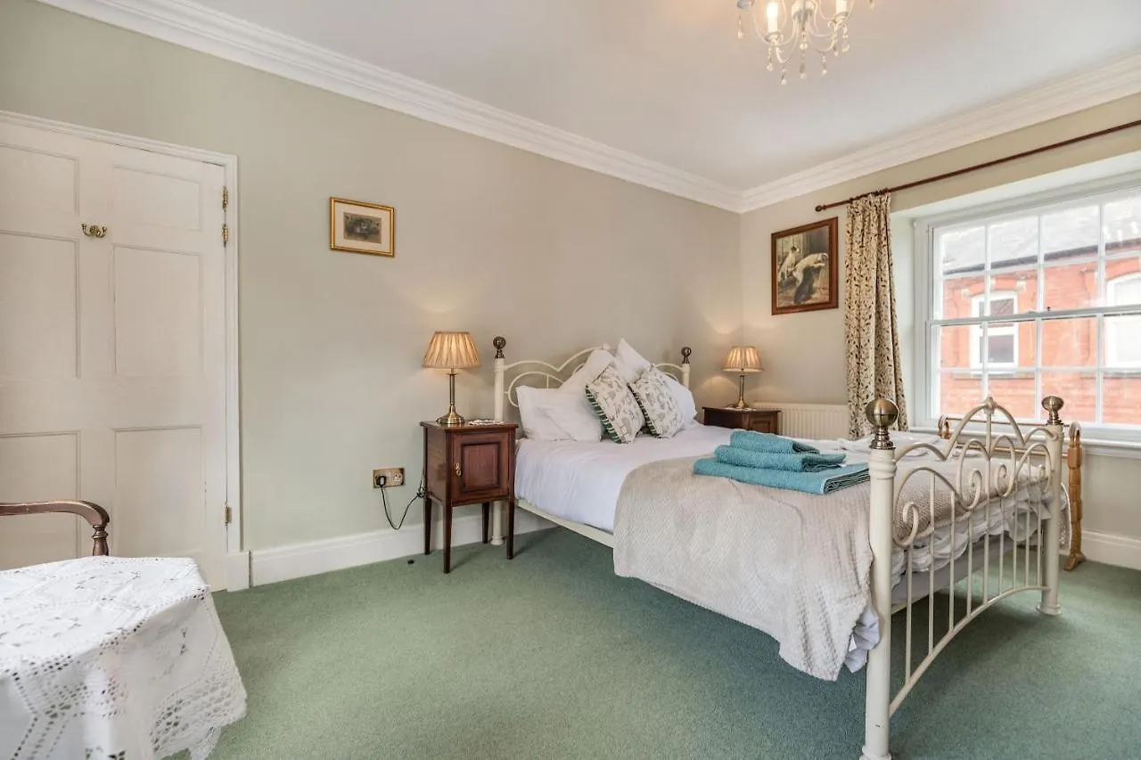 The Old Pipe House Villa Malton